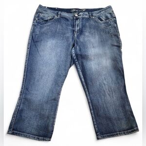 🌹 Seven7 Stretch Luxe Capri Jeans Denim w/ Embellished Pockets